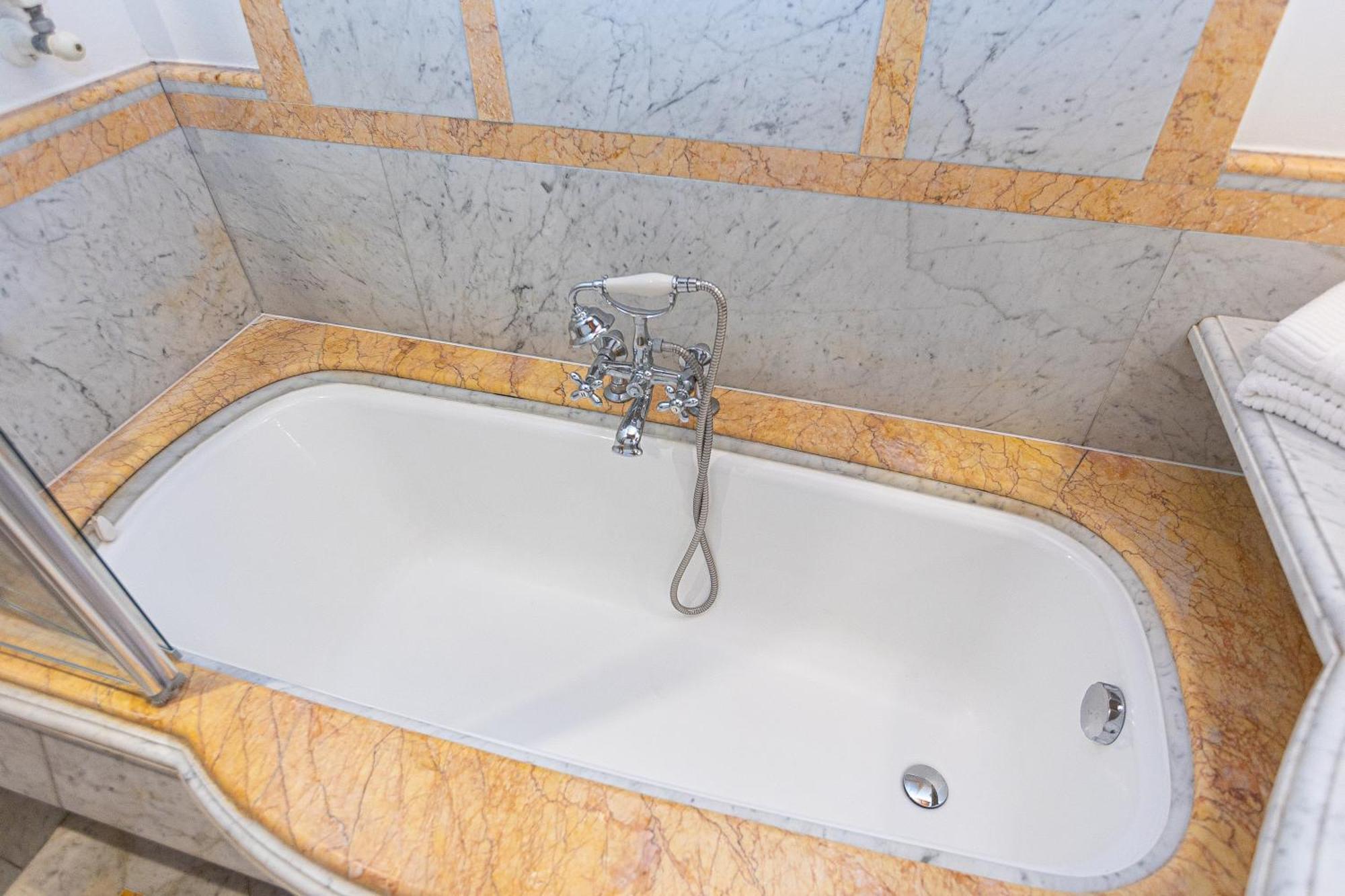 Timeroma Suites Экстерьер фото
